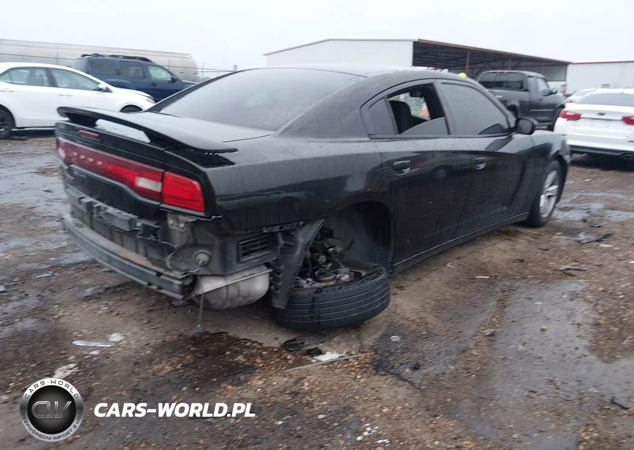 2011 Dodge Charger VIN:2B3CL3CGXBH544648 - 4