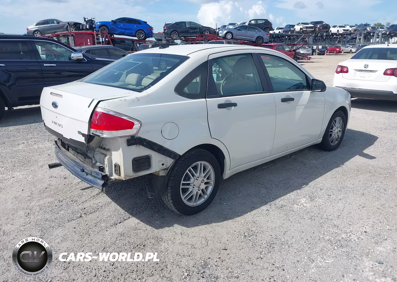 2011 Ford Focus S VIN:1FAHP3EN7BW158765 - 4