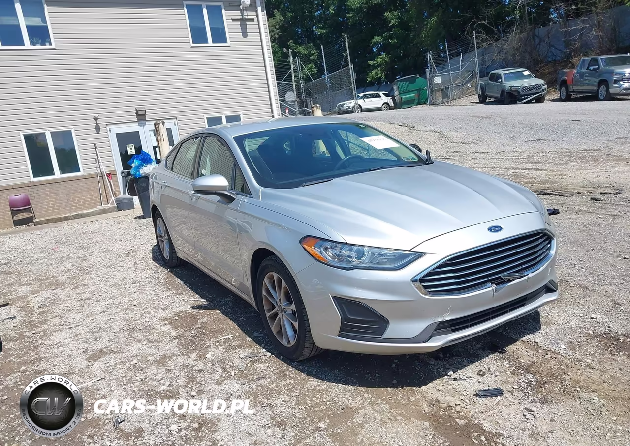 2019 Ford Fusion Se – zdjęcie 1 z 16