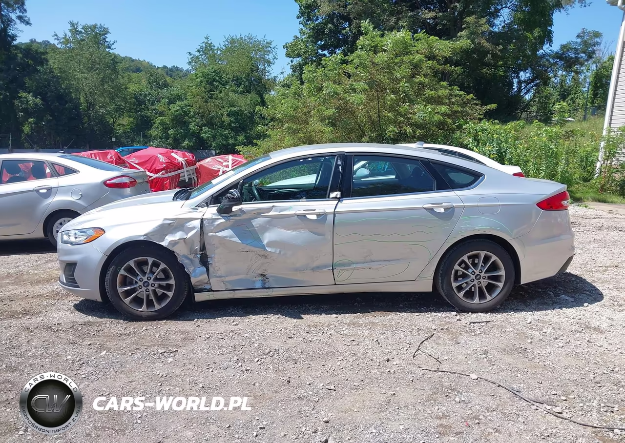 2019 Ford Fusion Se VIN:3FA6P0HD5KR230669 - 14