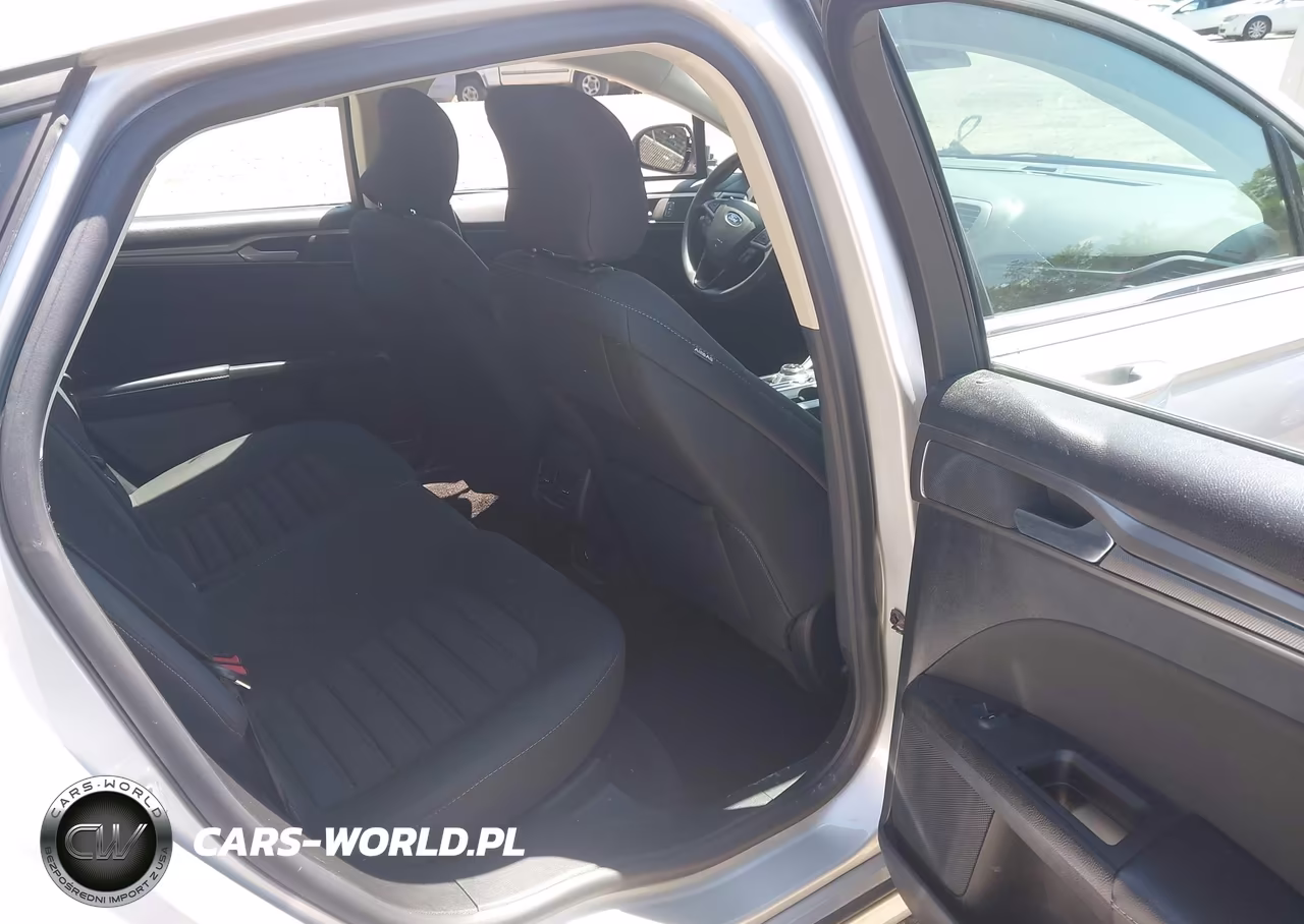2019 Ford Fusion Se VIN:3FA6P0HD5KR230669 - 8