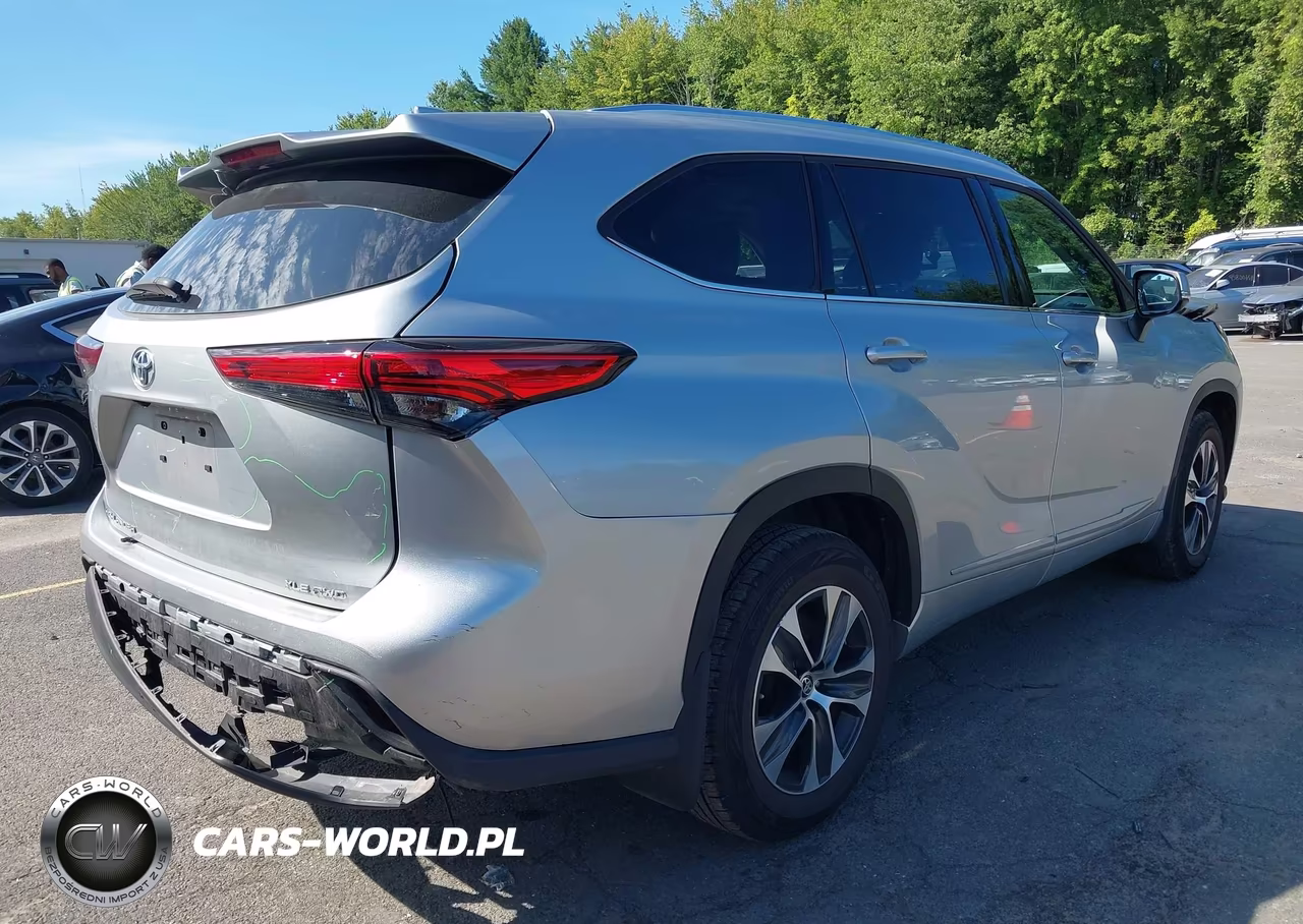 2021 Toyota Highlander Xle VIN:5TDGZRBH7MS532229 - 4