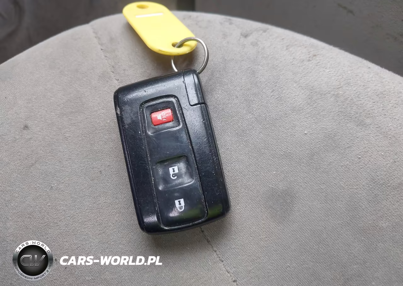2008 Toyota Prius VIN:JTDKB20U887800114 - 11