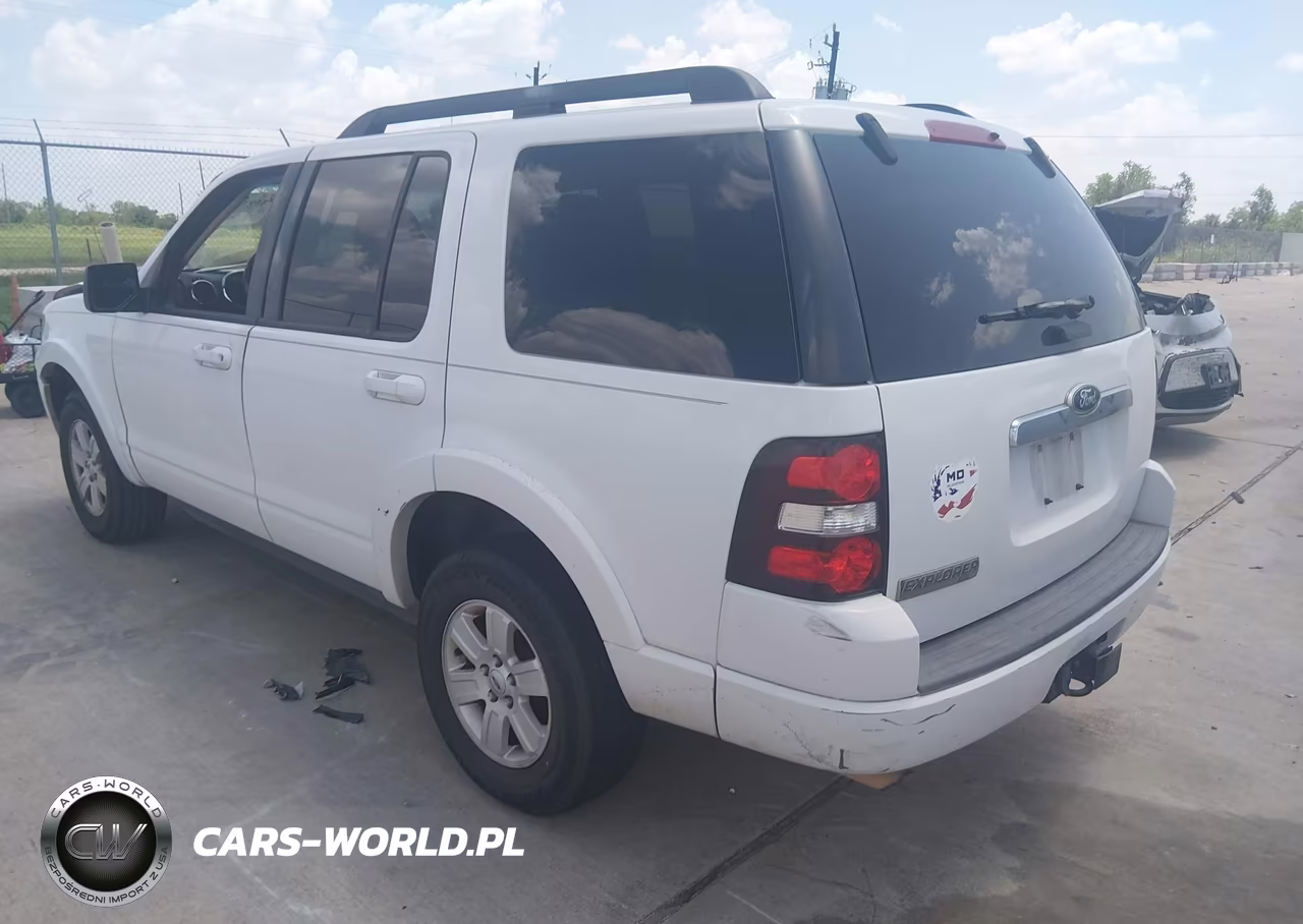 2010 Ford Explorer Xlt VIN:1FMEU6DE3AUA82007 - 3