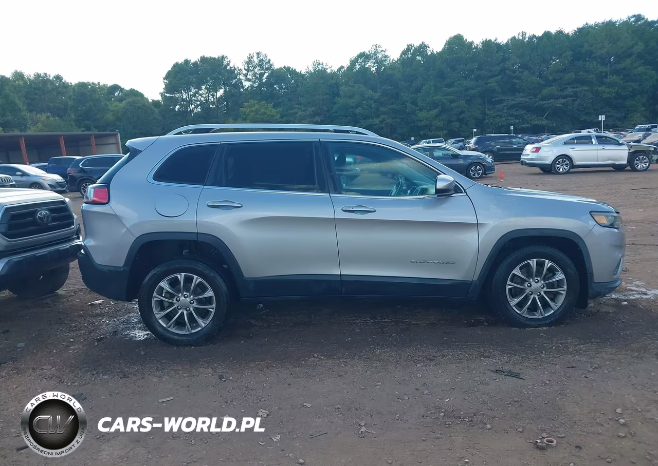 2019 Jeep Cherokee Latitude Plus Fwd VIN:1C4PJLLB9KD176325 - 13