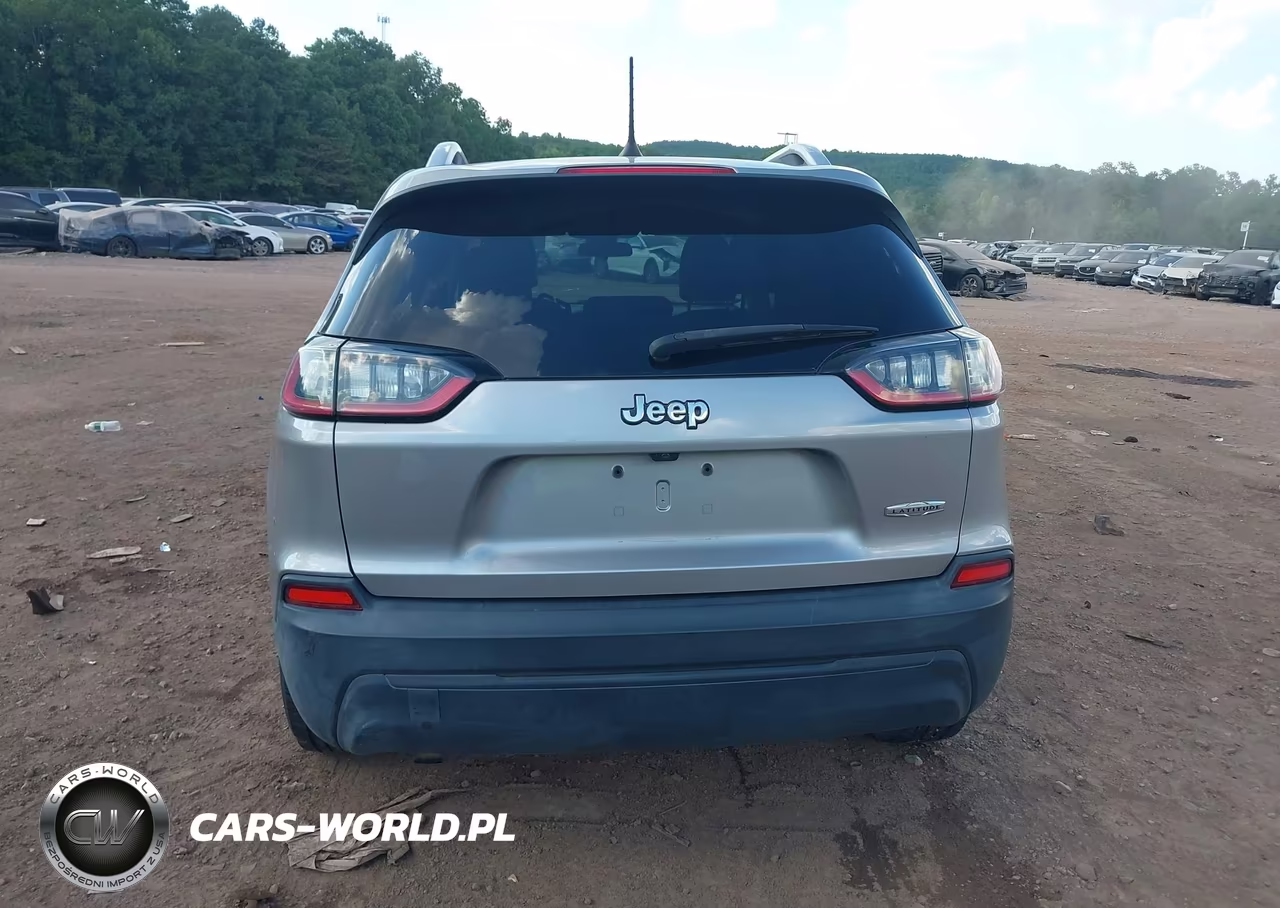 2019 Jeep Cherokee Latitude Plus Fwd VIN:1C4PJLLB9KD176325 - 16