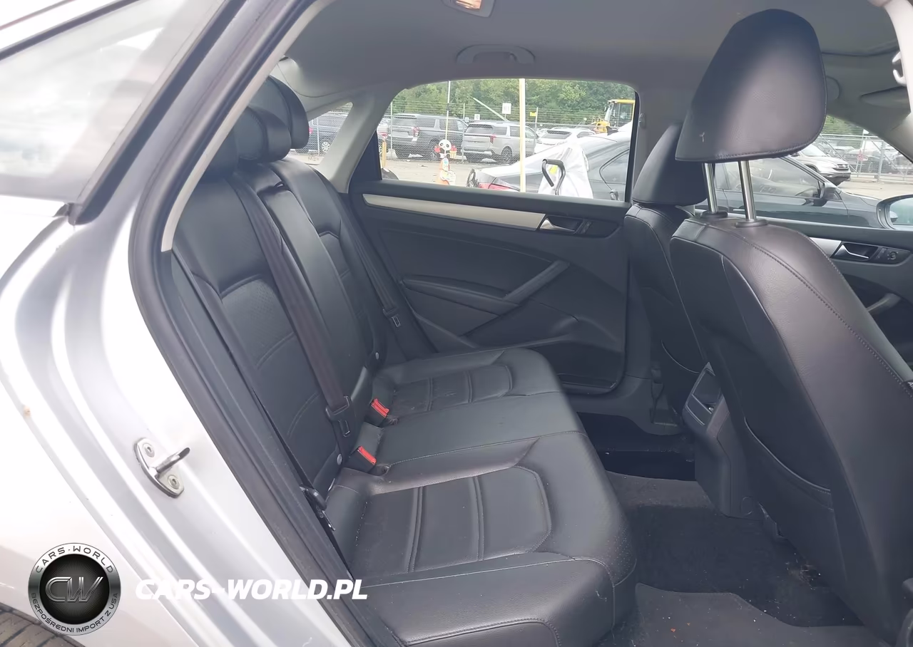 2012 Volkswagen Passat 2.5L Se VIN:1VWBP7A35CC098142 - 8