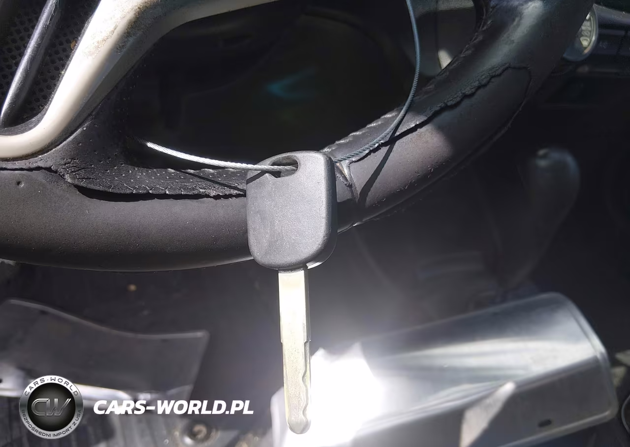 2011 Honda Fit Sport VIN:JHMGE8H52BS011232 - 11