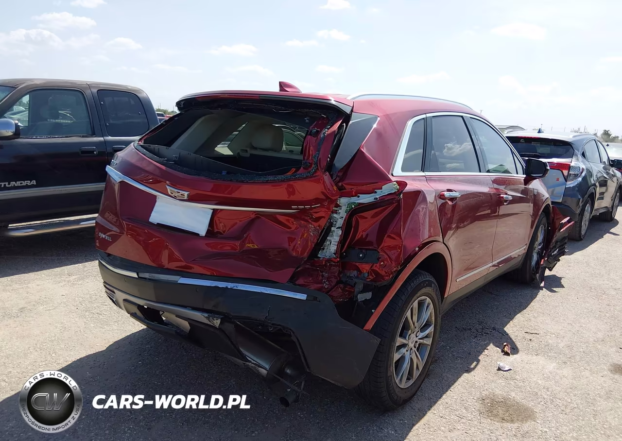 2023 Cadillac Xt5 Fwd Premium Luxury VIN:1GYKNCR40PZ139207 - 4