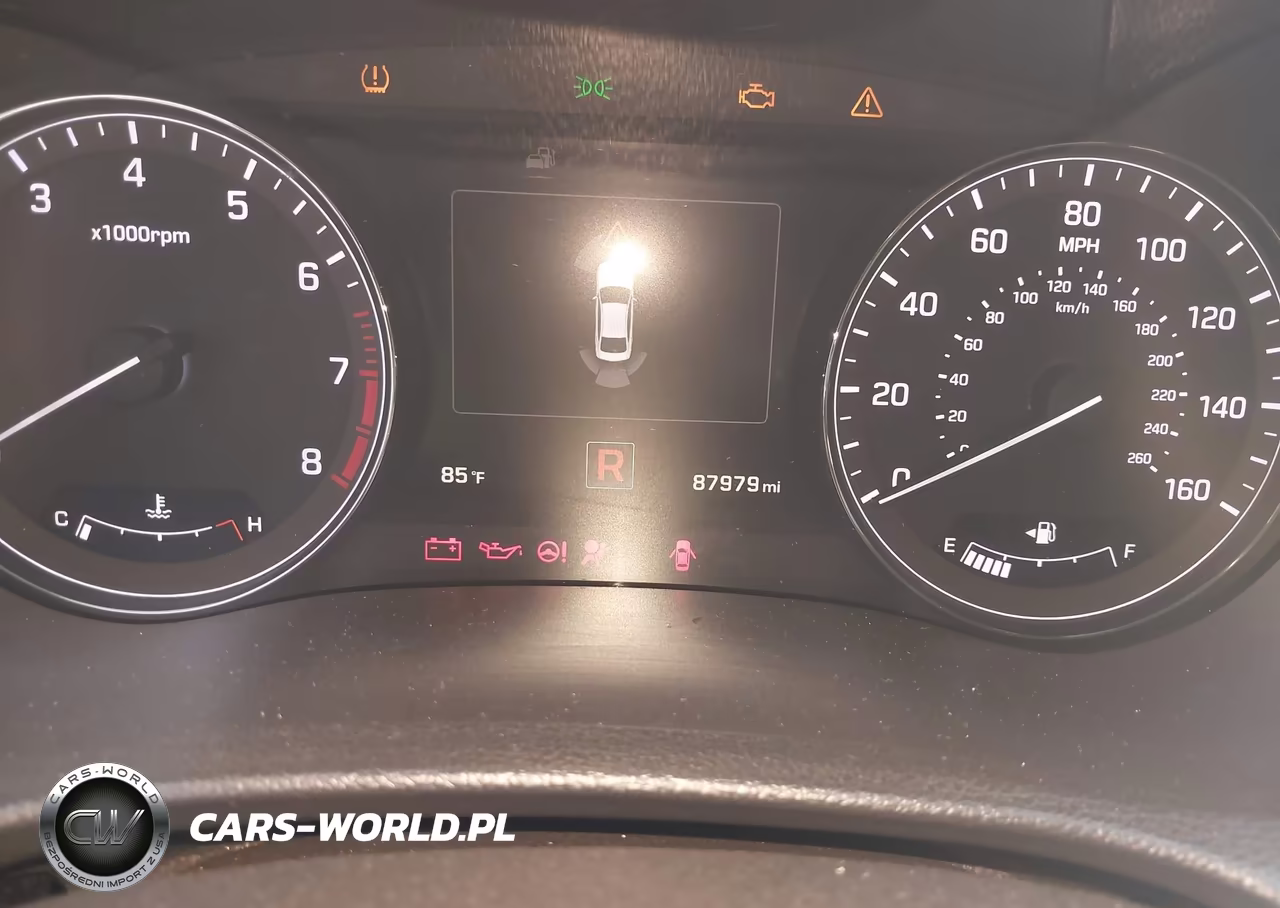 2016 Hyundai Genesis 3.8 VIN:KMHGN4JE8GU116076 - 7
