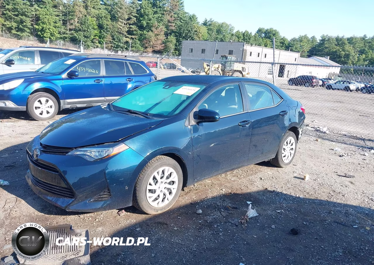 2018 Toyota Corolla Le VIN:2T1BURHE5JC098628 - 2