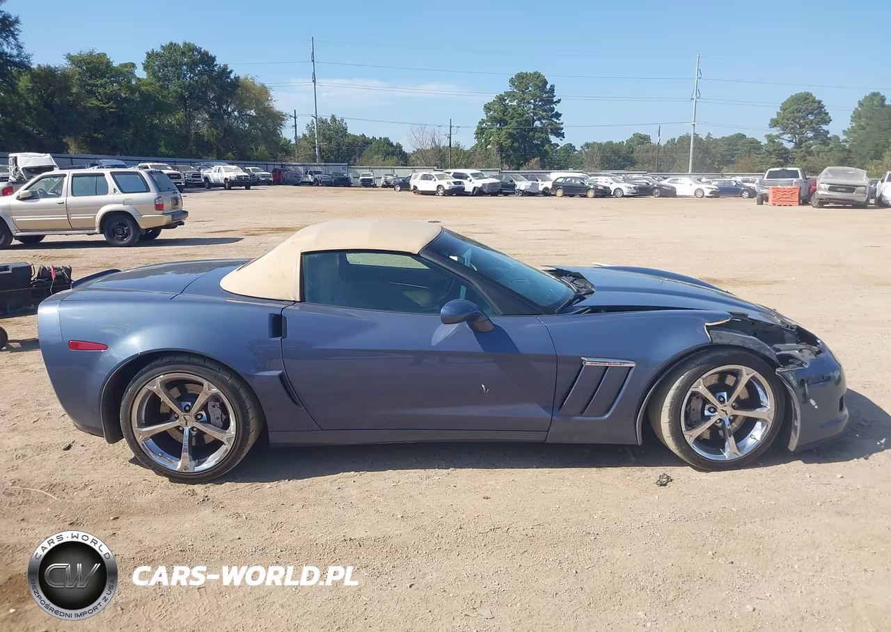 2011 Chevrolet Corvette Grand Sport VIN:1G1YV3DW2B5112334 - 13