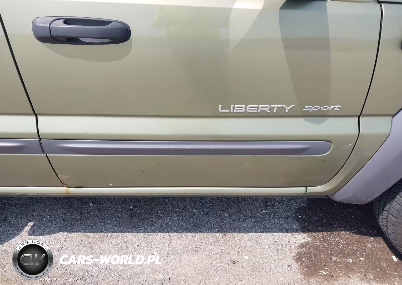 2003 Jeep Liberty Sport VIN:1J4GL48K23W718180 - 6