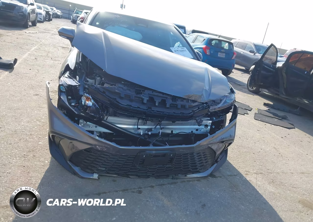 2026 Toyota Camry Se VIN:4T1DAACK8TU337705 - 12