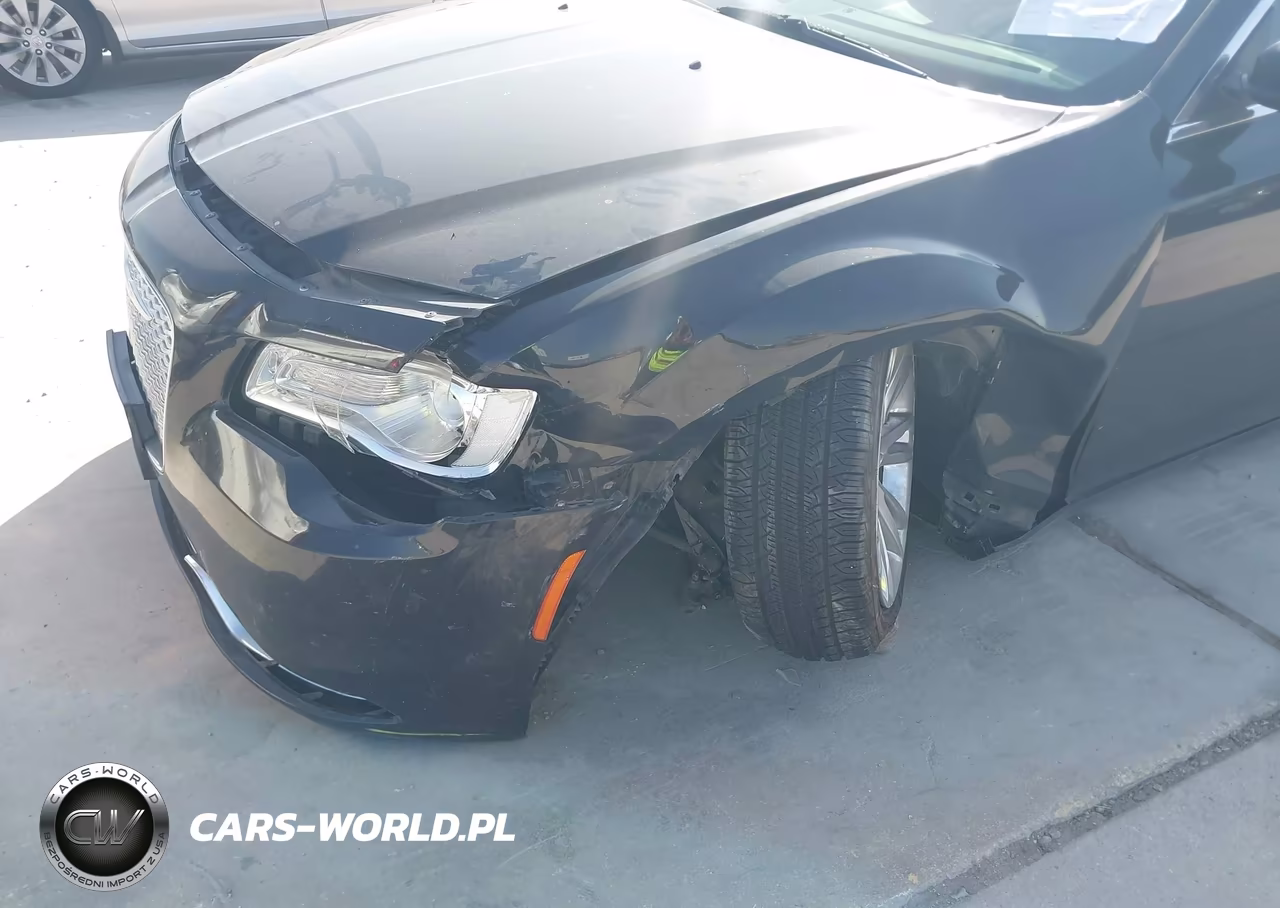 2016 Chrysler 300 Limited VIN:2C3CCAAG8GH243863 - 6