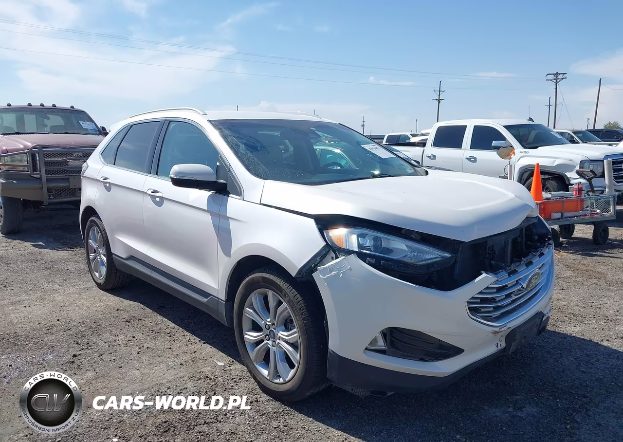 2019 Ford Edge Titanium