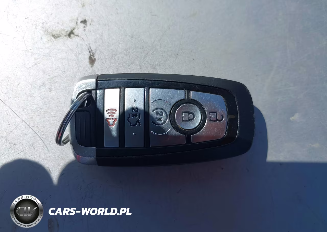 2019 Ford Edge Titanium VIN:2FMPK3K90KBC20127 - 11