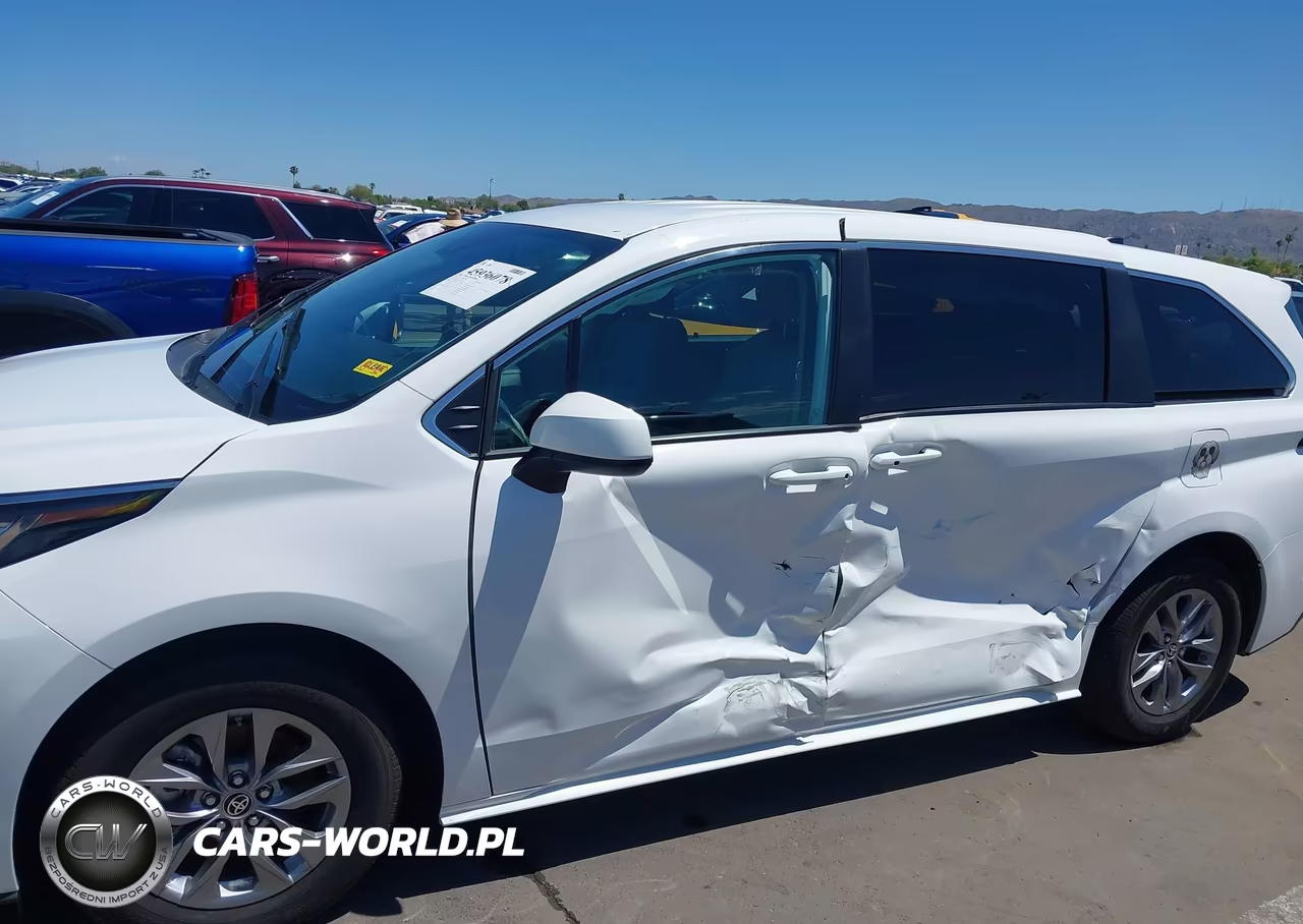 2023 Toyota Sienna Le VIN:5TDKRKEC5PS177731 - 6
