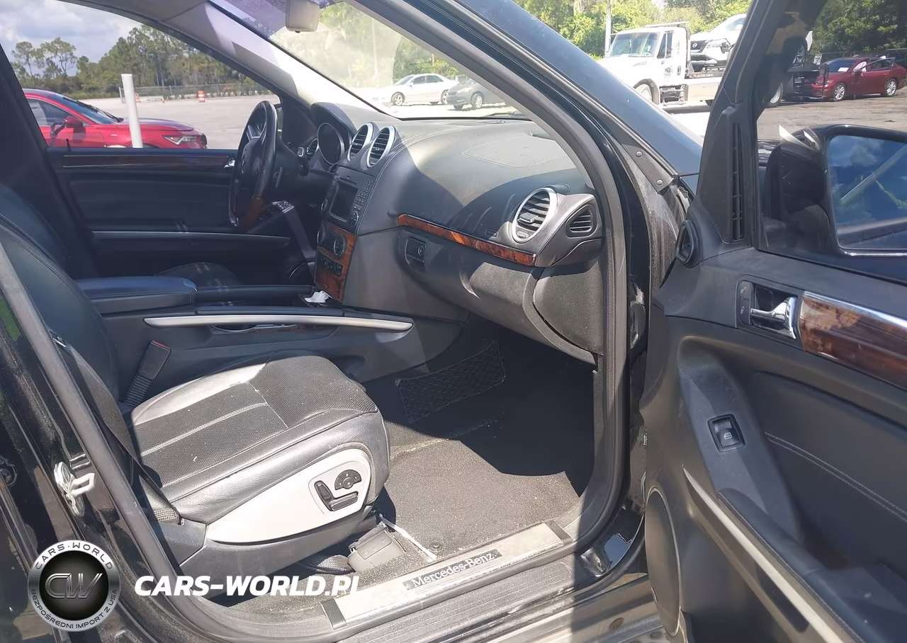 2012 Mercedes-Benz Gl 550 4Matic VIN:4JGBF8GE2CA765700 - 5