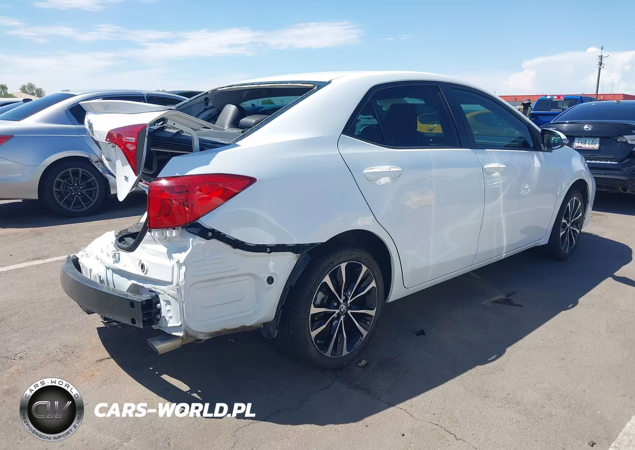 2019 Toyota Corolla Se VIN:5YFBURHE9KP858030 - 4