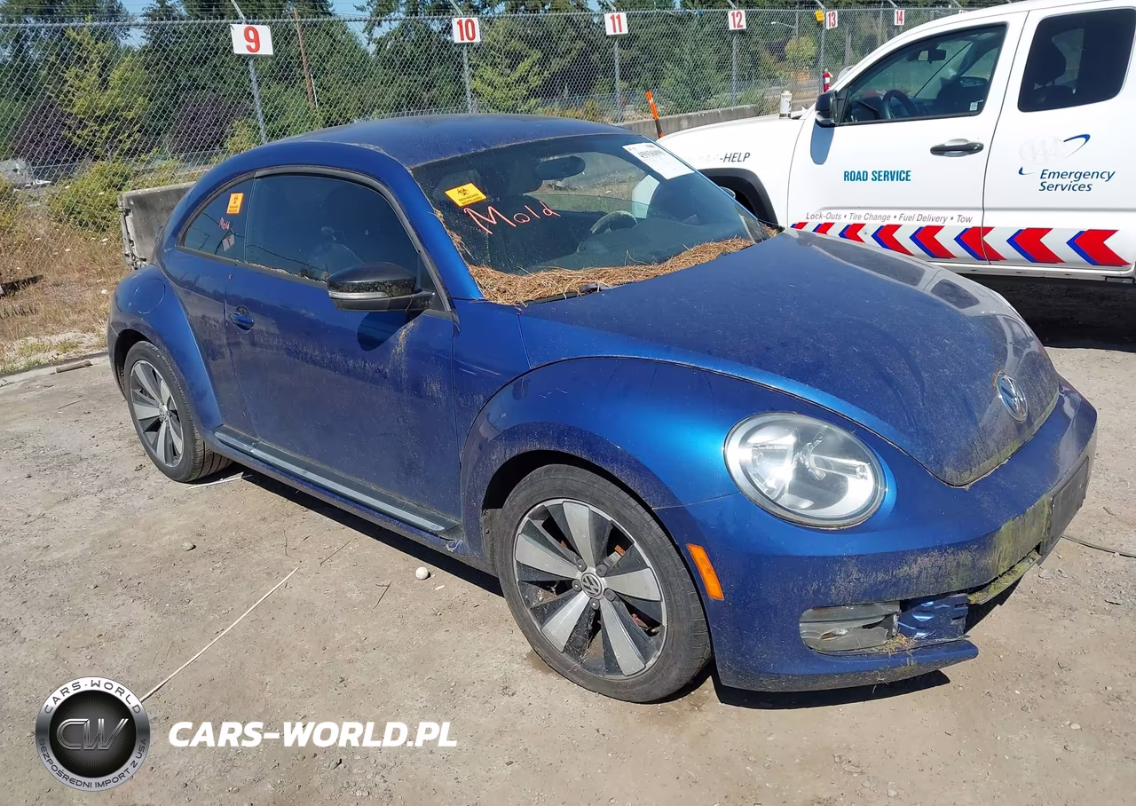2012 Volkswagen Beetle 2.0T Turbo