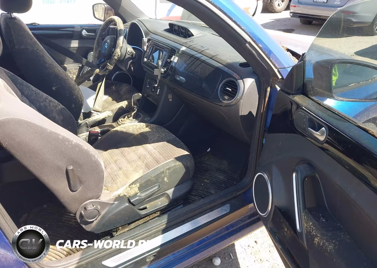 2012 Volkswagen Beetle 2.0T Turbo VIN:3VWVA7AT1CM634436 - 5