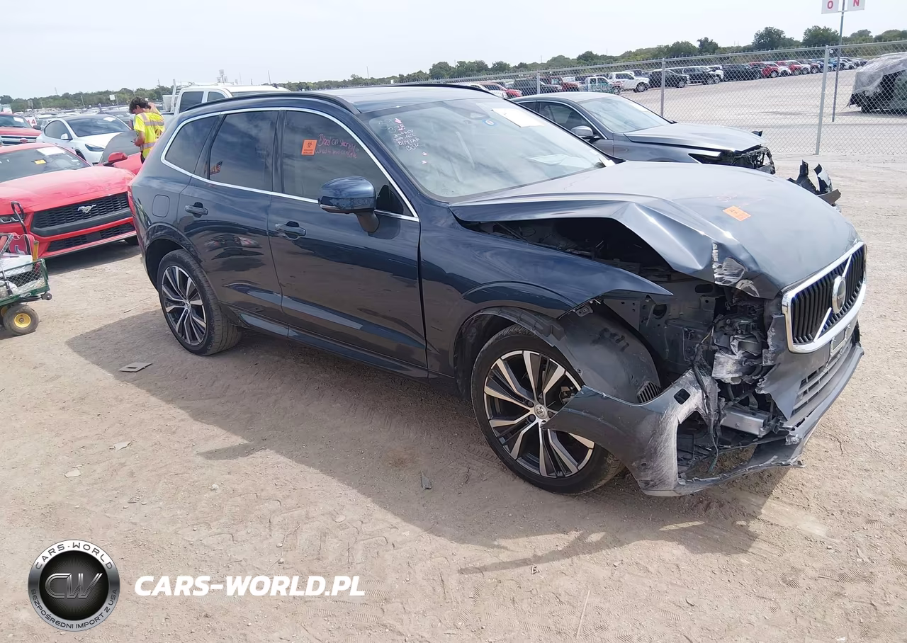 2022 Volvo Xc60 B5 Momentum VIN:YV4L12RK4N1046665 - 1