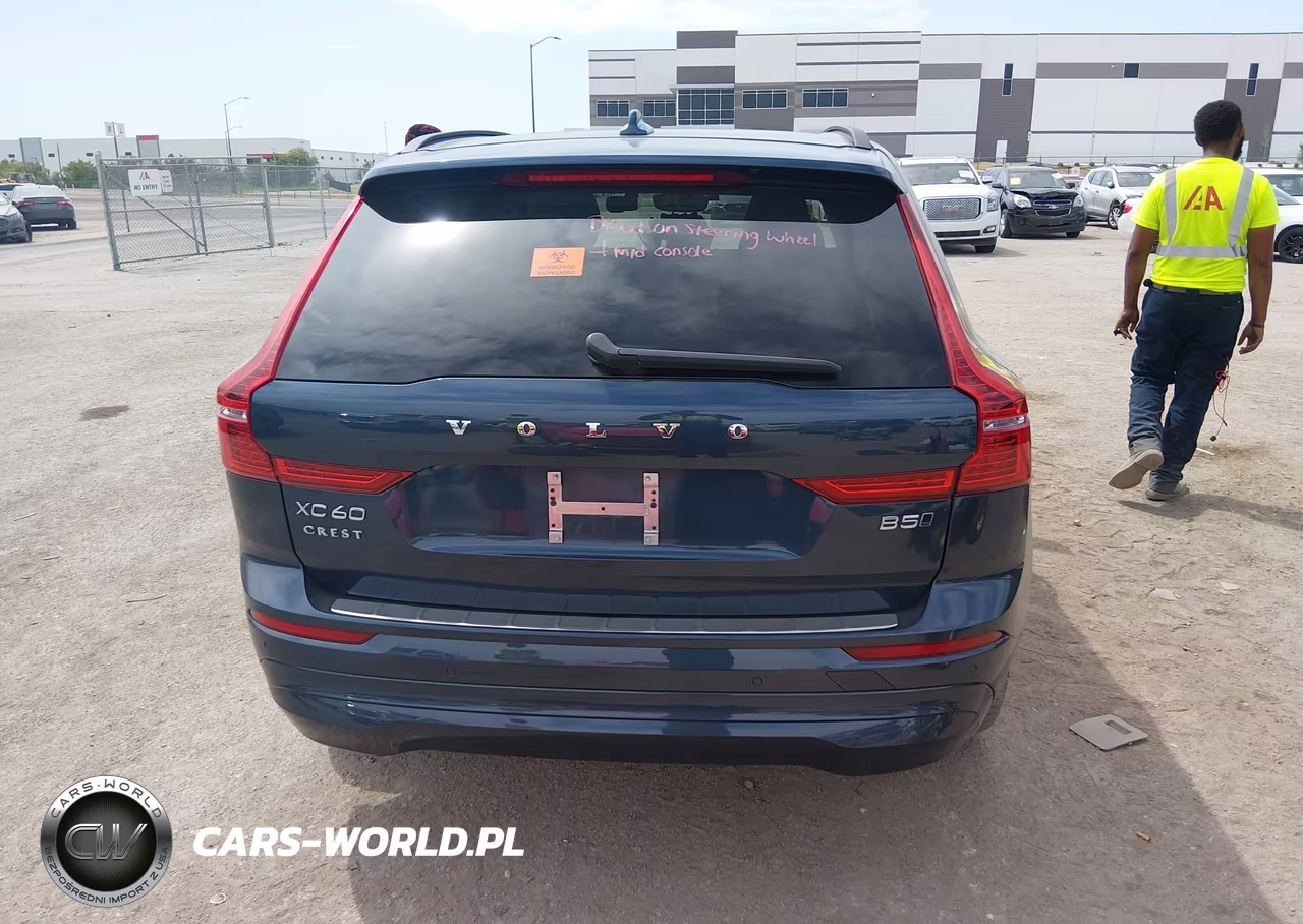 2022 Volvo Xc60 B5 Momentum VIN:YV4L12RK4N1046665 - 16