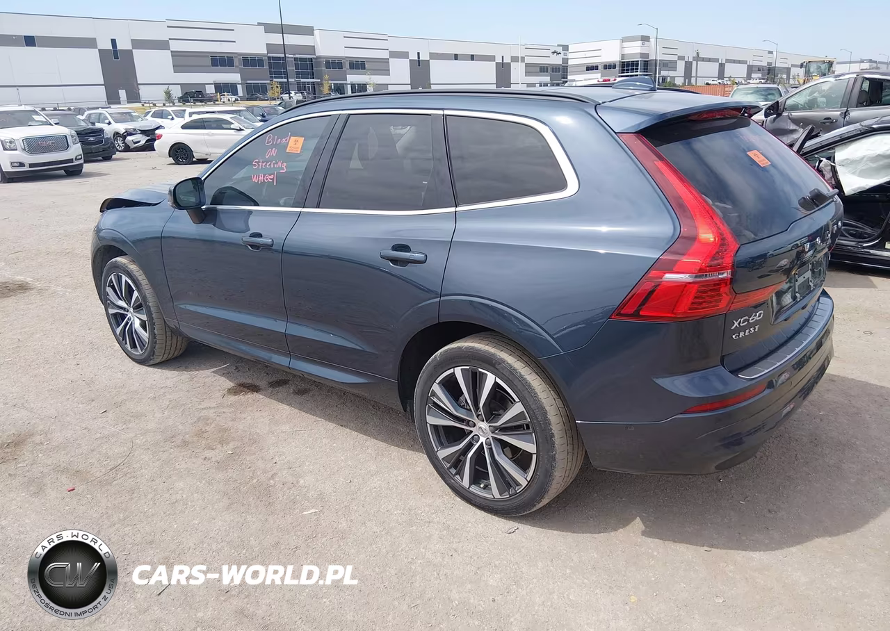 2022 Volvo Xc60 B5 Momentum VIN:YV4L12RK4N1046665 - 3