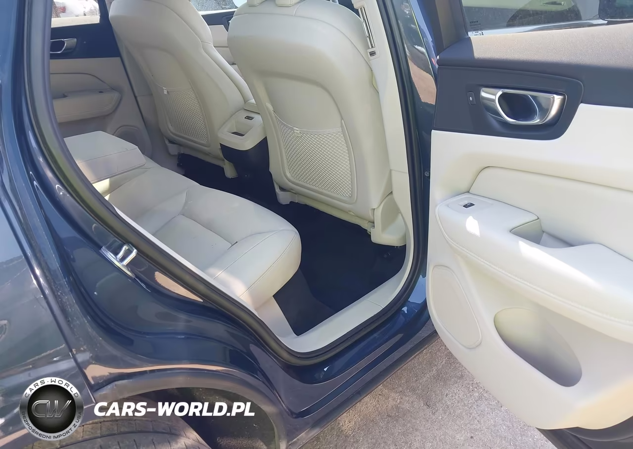 2022 Volvo Xc60 B5 Momentum VIN:YV4L12RK4N1046665 - 8