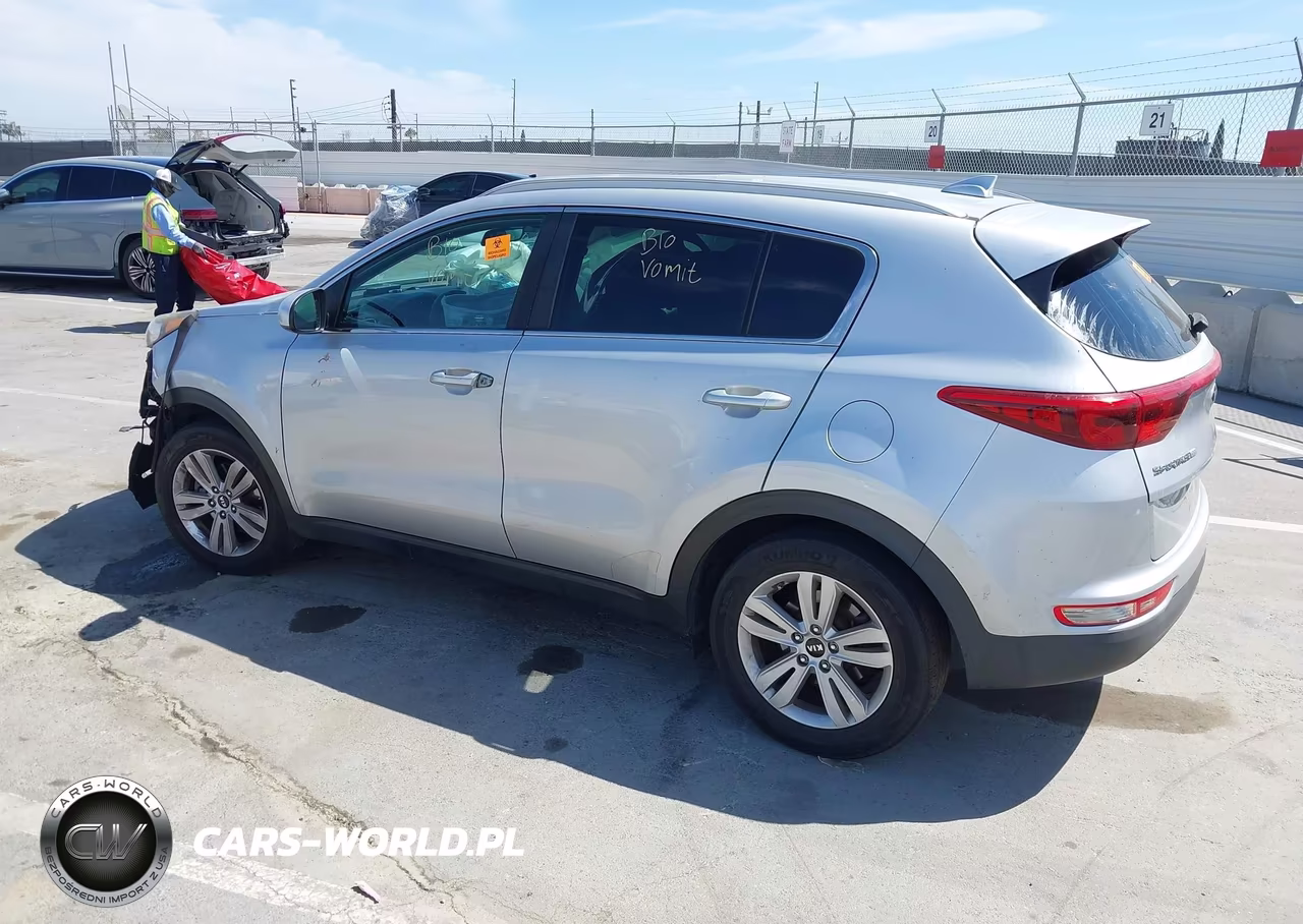 2018 Kia Sportage Lx VIN:KNDPM3AC8J7391291 - 3