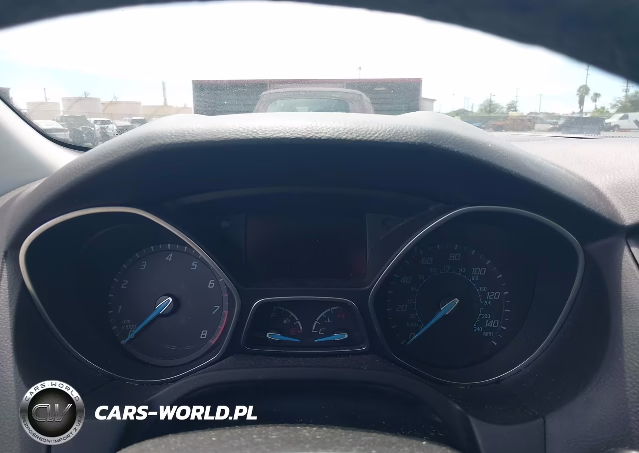 2014 Ford Focus Titanium VIN:1FADP3N21EL123942 - 7