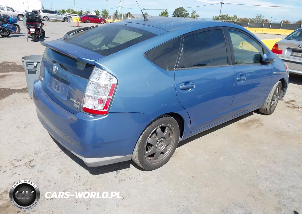 2008 Toyota Prius Touring VIN:JTDKB20U987773327 - 4