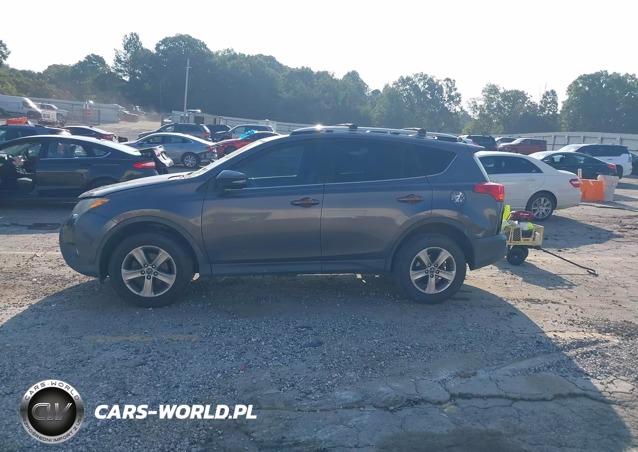 2015 Toyota Rav4 Xle VIN:JTMWFREV1FJ059952 - 14