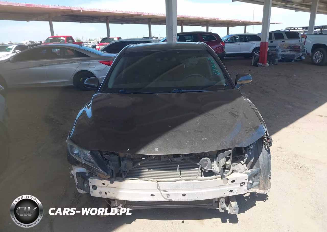 2018 Toyota Camry Le VIN:JTNB11HK7J3042128 - 12