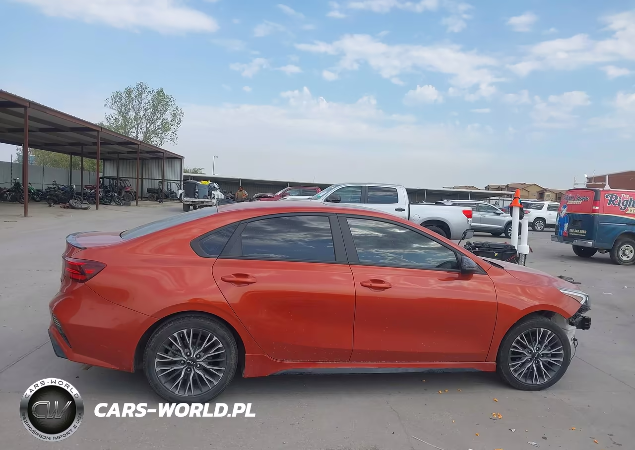 2023 Kia Forte Gt-Line VIN:3KPF54AD9PE623090 - 14