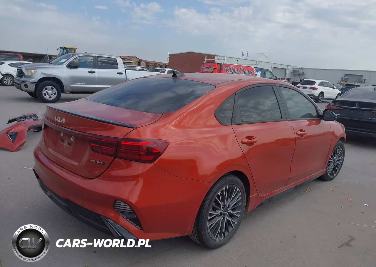 2023 Kia Forte Gt-Line VIN:3KPF54AD9PE623090 - 4
