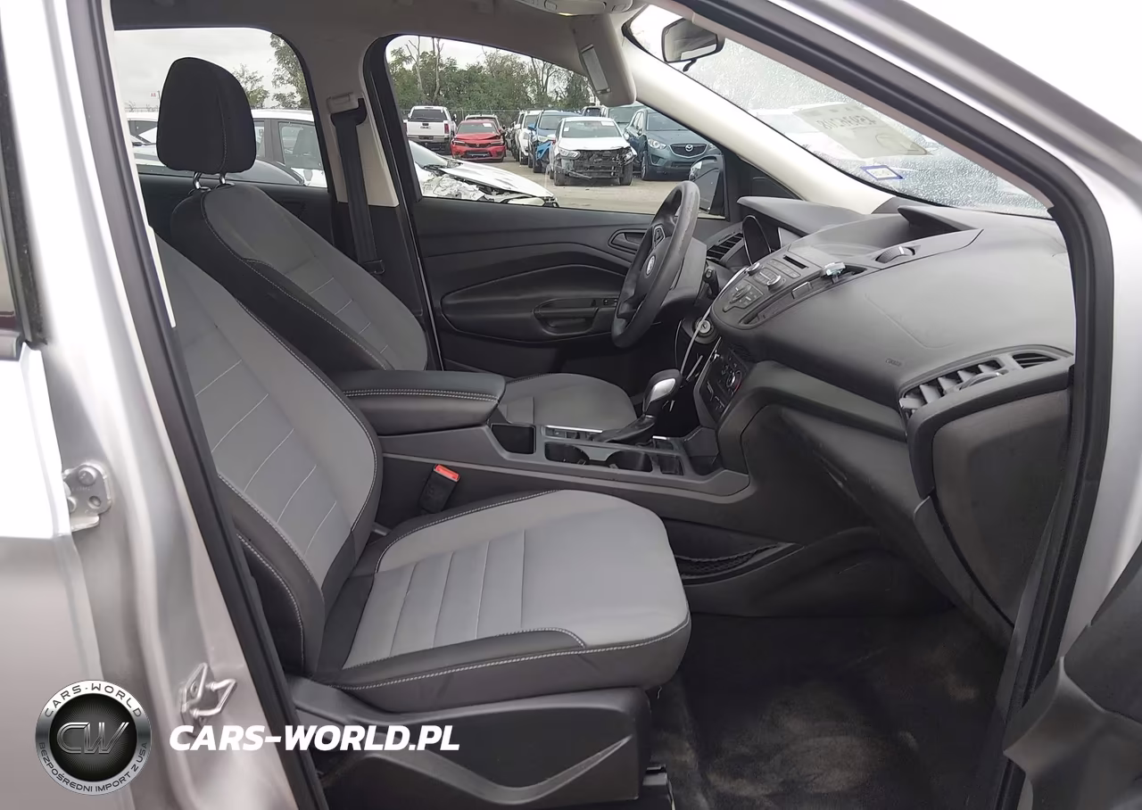 2017 Ford Escape S VIN:1FMCU0F75HUE25994 - 5