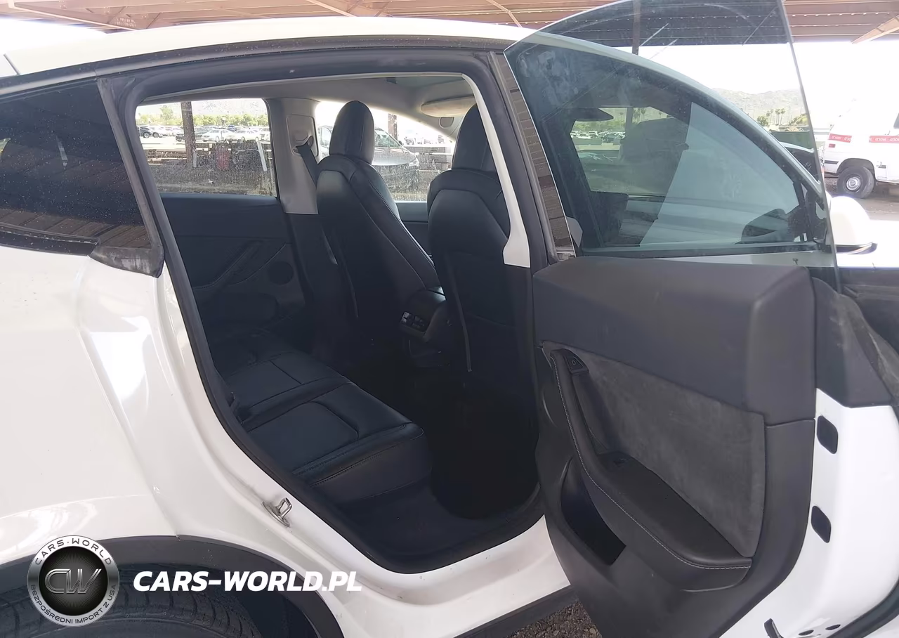 2022 Tesla Model Y Long Range Dual Motor All-Wheel Drive VIN:7SAYGDEE7NF412986 - 8