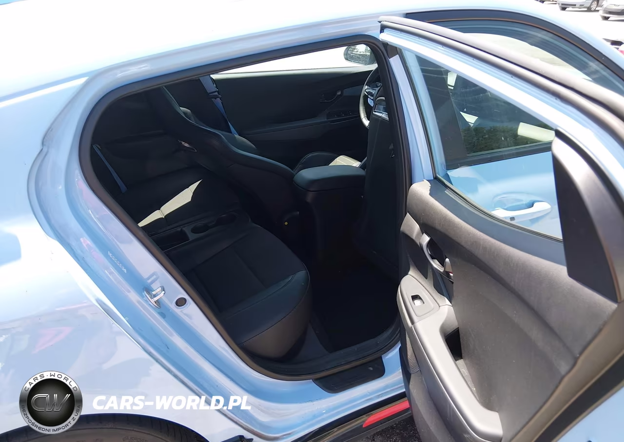2022 Hyundai Veloster N VIN:KMHT36AH2NU015509 - 8
