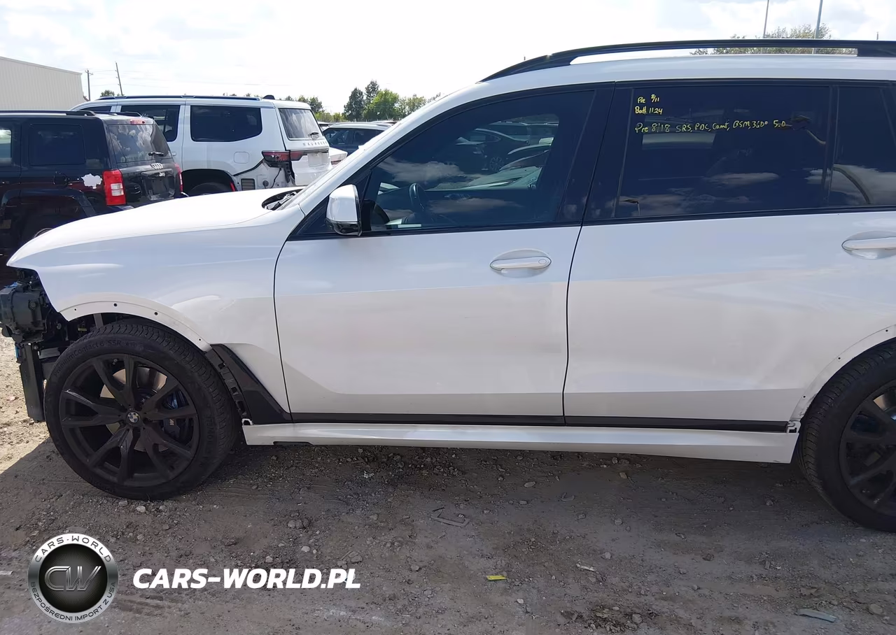 2024 BMW X7 xDrive40I VIN:5UX23EM00R9U87490 - 15