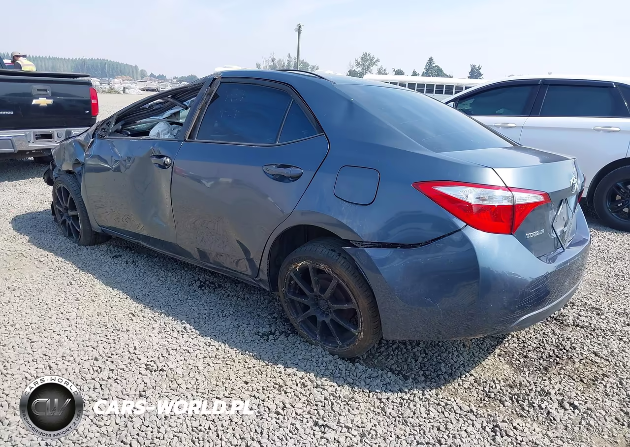 2014 Toyota Corolla Le VIN:5YFBURHE2EP100986 - 3