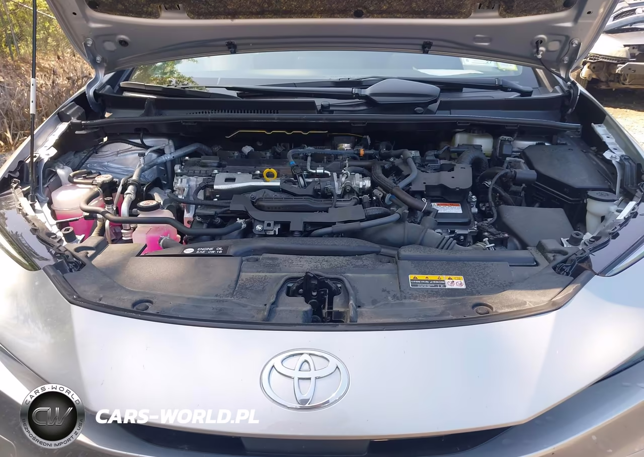 2025 Toyota Prius Le VIN:JTDACAAU9S3062789 - 10
