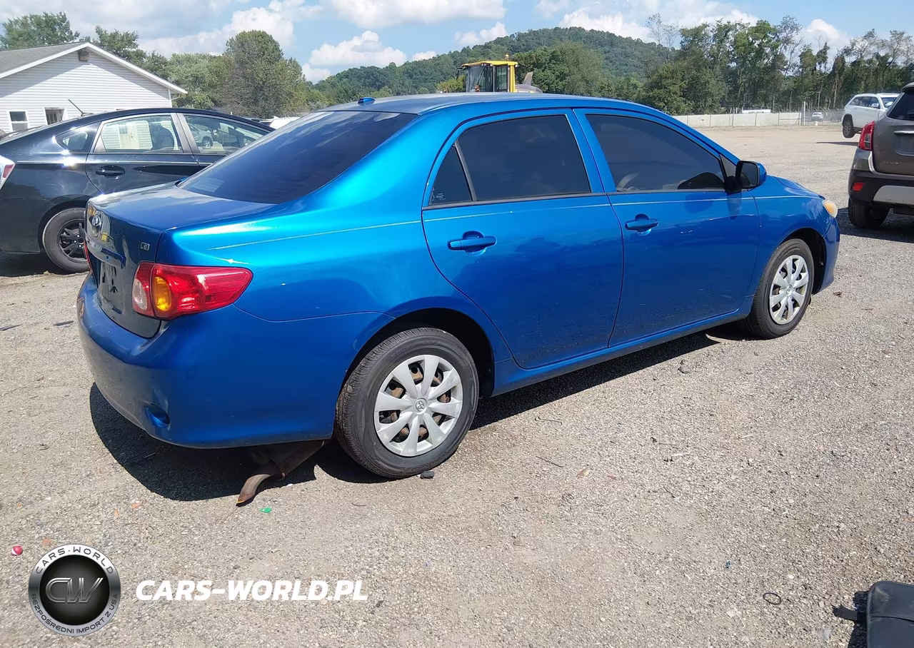 2010 Toyota Corolla Le VIN:2T1BU4EE1AC227407 - 4