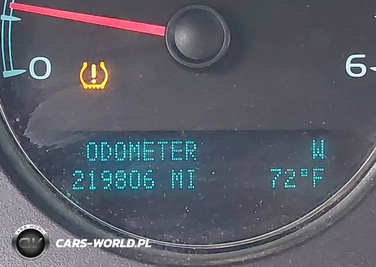 2014 Chevrolet Tahoe Lt VIN:1GNSKBE06ER120354 - 16