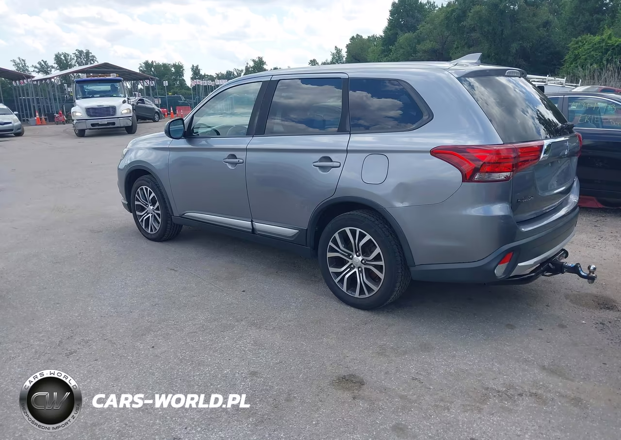 2018 Mitsubishi Outlander Es VIN:JA4AZ3A35JZ057239 - 3