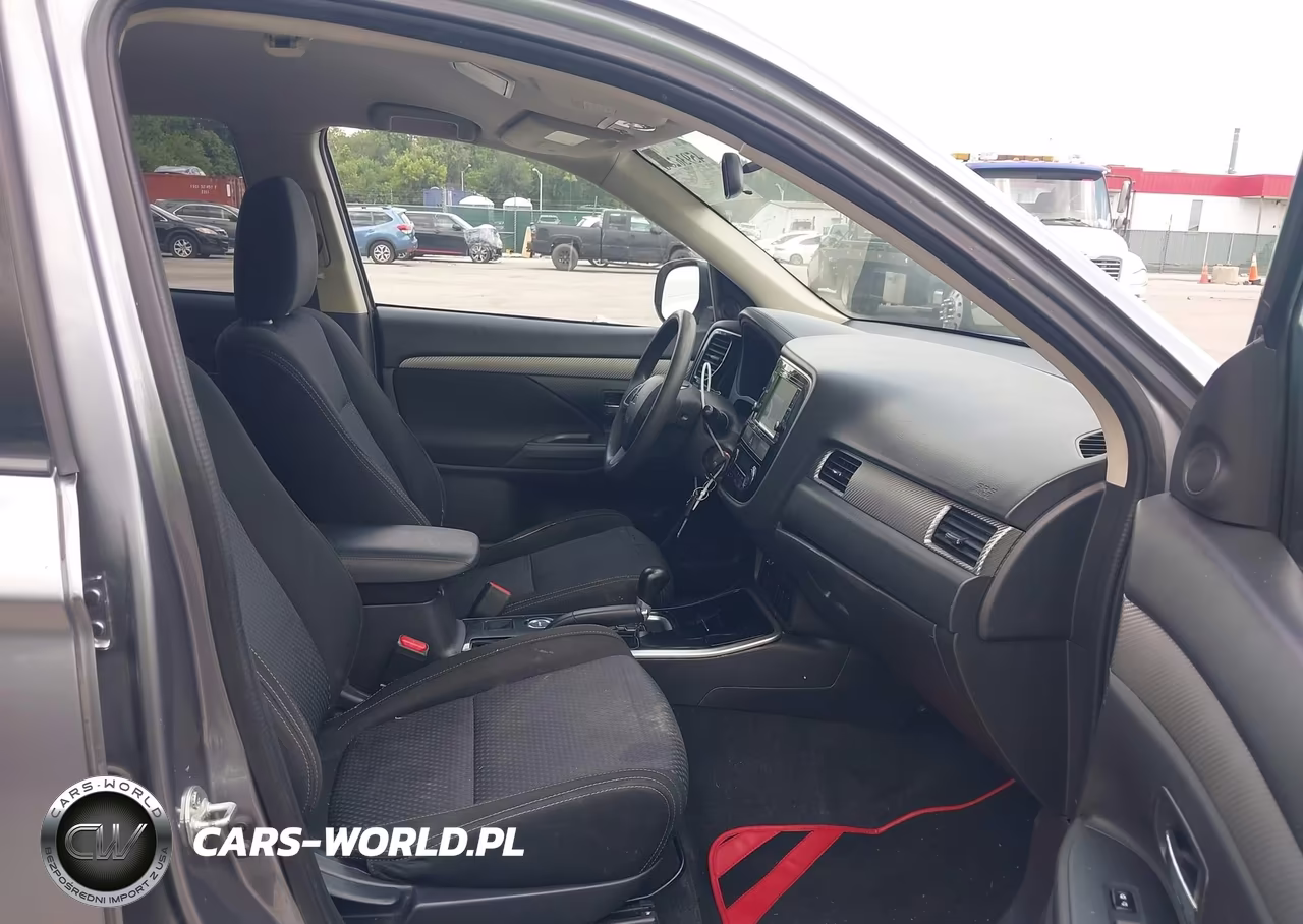 2018 Mitsubishi Outlander Es VIN:JA4AZ3A35JZ057239 - 5