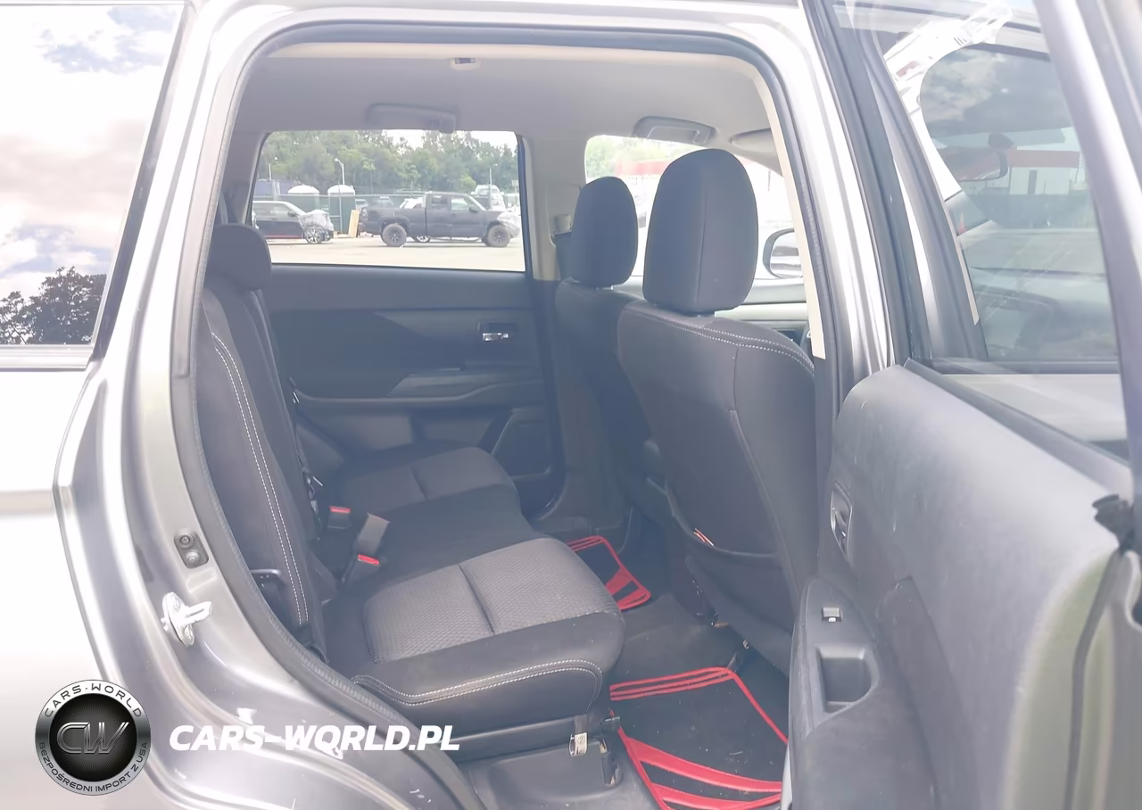 2018 Mitsubishi Outlander Es VIN:JA4AZ3A35JZ057239 - 8
