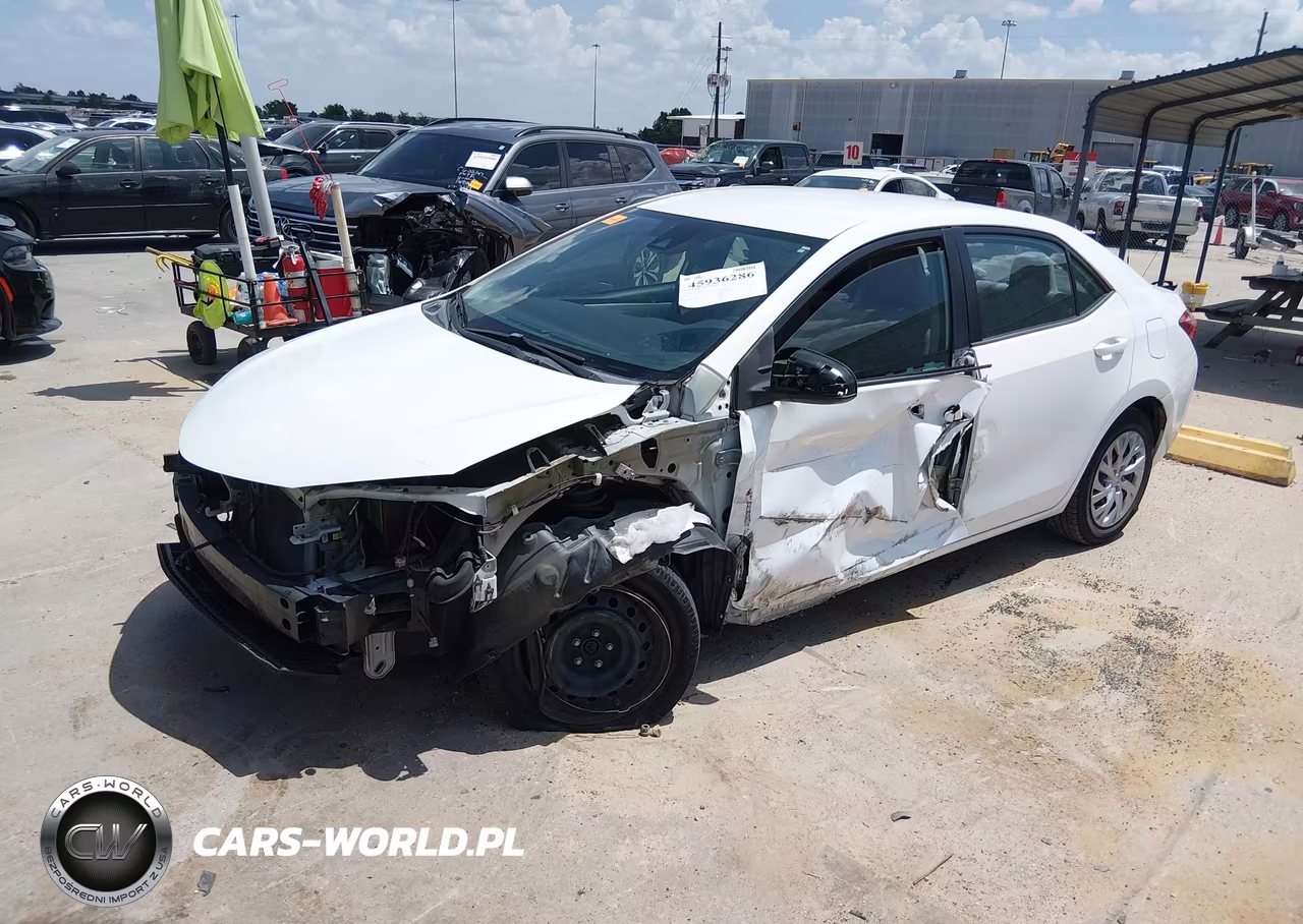 2018 Toyota Corolla Le VIN:5YFBURHE7JP788378 - 2