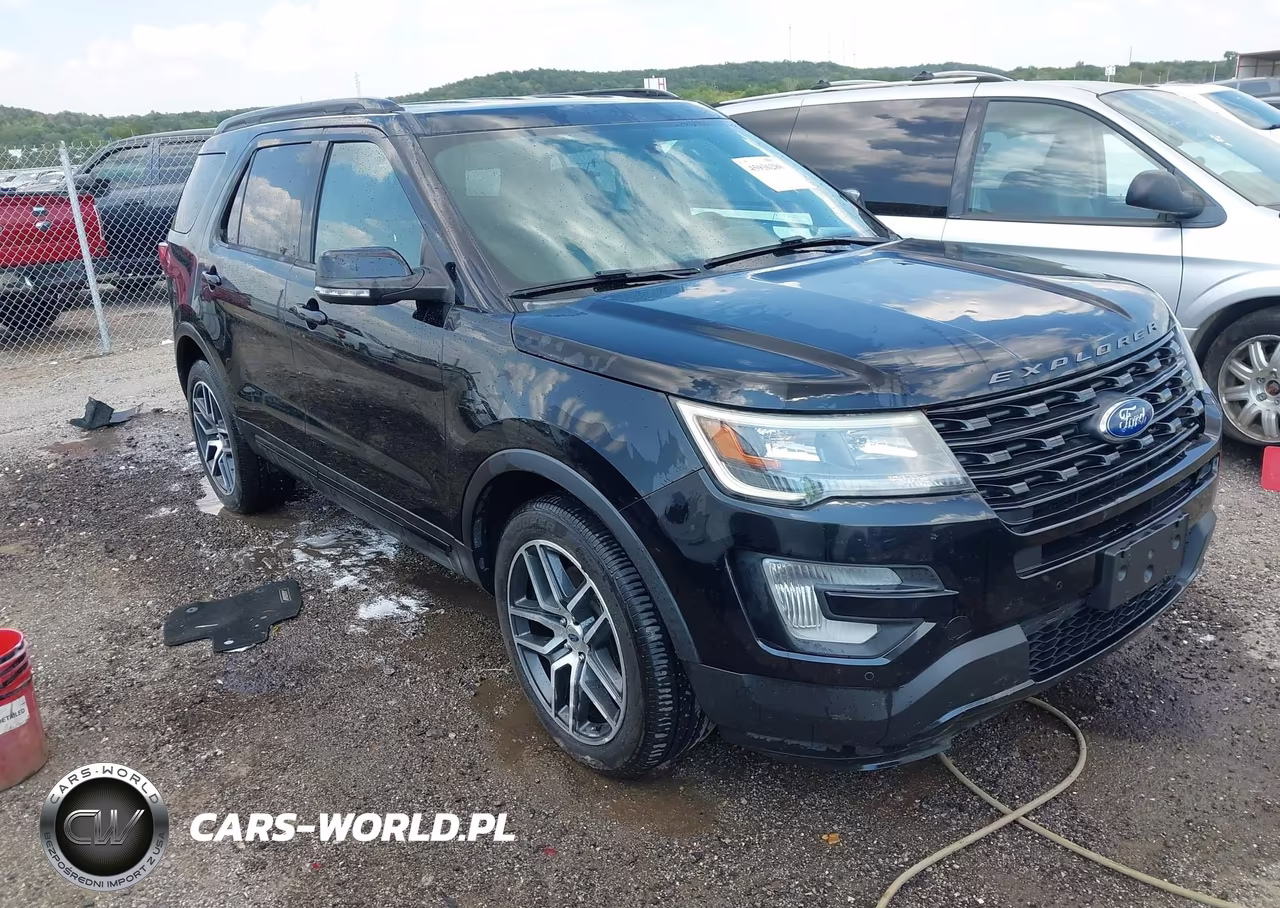 2017 Ford Explorer Sport VIN:1FM5K8GT0HGD53609 - 1